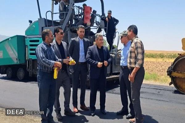 آغاز عملیات اجرایی روکش آسفالت جاده چهار روستای بخش مرکزی تربت‌جام