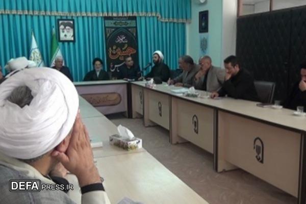 تبیین مسائل امربه معروف و نهی از منکر