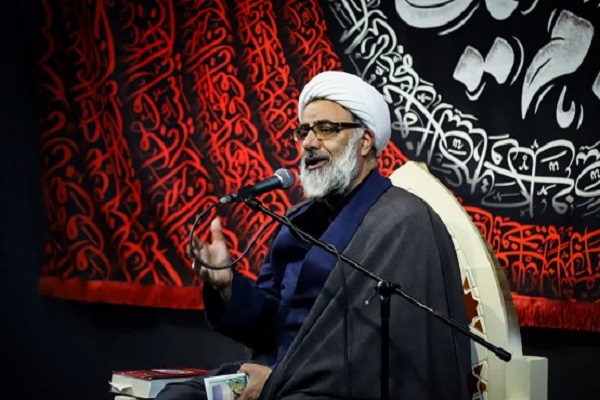 آیت‌الله عبدالله کیوانی: تبعیت از رهبر لازمه حرکت به سوی رفاه است
