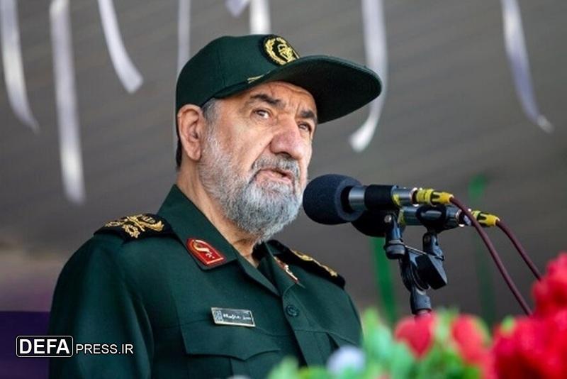 سرلشکر رضایی: عملیات وعده صادق ۳ برای اولین بار توسط رهبری فرماندهی و هدایت شد