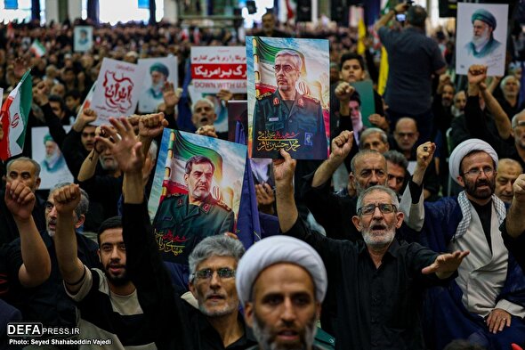 مراسم گرامیداشت «شهدای اقتدار» ایران اسلامی