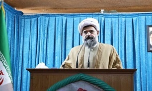نقش عاشورا در شکل گیری انقلاب و در ۸ سال دفاع مقدس بی نظیر بود