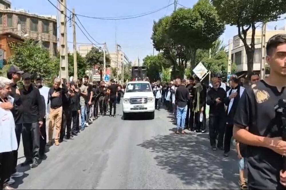 فیلم/ عزاداری هیئت رزمندگان اسلام در روز عاشورا