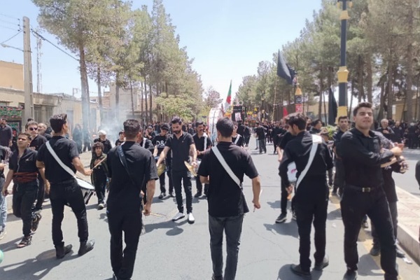 فیلم/ عزاداری روز عاشورا در قتلگاه بیرجند