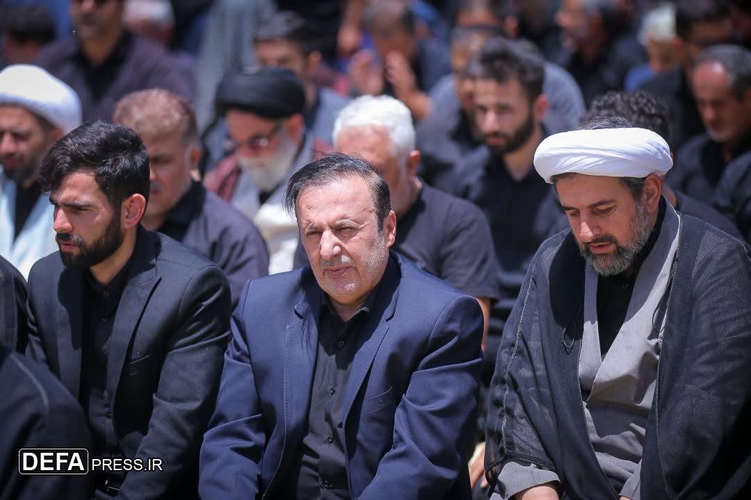 اقامه نماز ظهر عاشورا در شهر قزوین