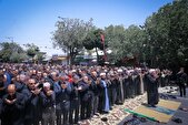 اقامه نماز ظهر عاشورا در شهر قزوین