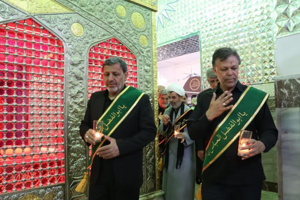 تصاویر/ آئین شمع گردانی شام غریبان حسینی در آستان مقدس امامزاده سید عباس (ع)