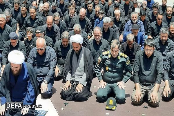 برگزاری باشکوه نماز ظهر عاشورا در اشتهارد