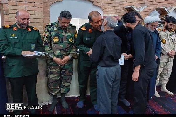 آئین تجلیل از خانواده‌های شهدای سرافراز کردستان در تجاوز رژیم صهیونیستی در سنندج برگزار شد