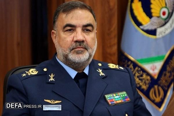 بازدید فرمانده نیروی هوایی ارتش از پایگاه‌های شهید بابایی اصفهان و وحدتی دزفول
