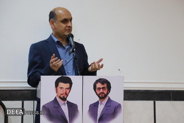 شهیدان انصاری و نورانی نماد تعهد و خدمت بی‌ادعا هستند