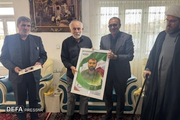 دیدار معاون حقوقی و امور مجلس بنیاد شهید با خانواده شهدای حمله رژیم صهیونیستی در همدان + تصاویر