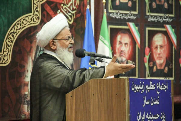 نماینده رهبر معظم انقلاب در استان یزد: رسانه دشمن به دنبال ایجاد ناامیدی، تفرقه و شبهه‌افکنی میان مردم است
