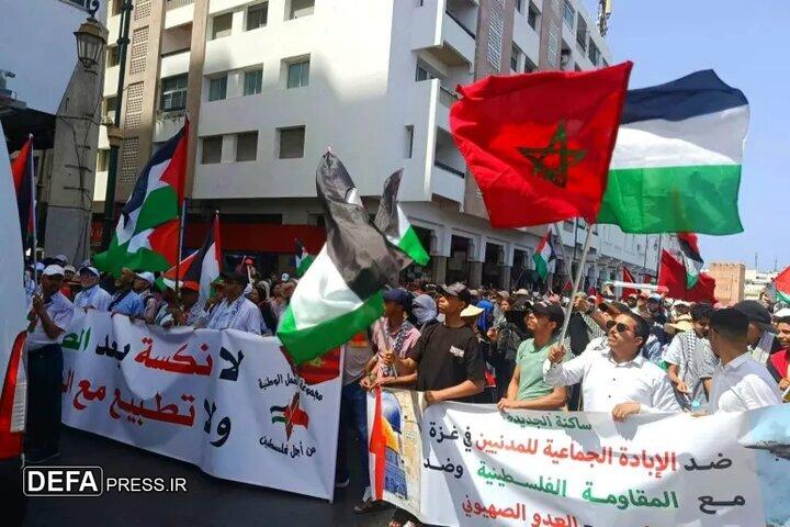 راهپیمایی مراکشی‌ها در حمایت از ایران و نوار غزه