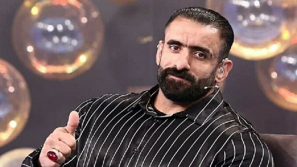 هادی چوپان: بمیرم ندهم تن به غیر وطن هادی چوپان: بمیرم ندهم تن به غیر وطن