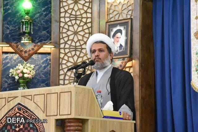 روشنگری و بصیرت بخشی پدافند مقابله با جنگ نرم دشمن است