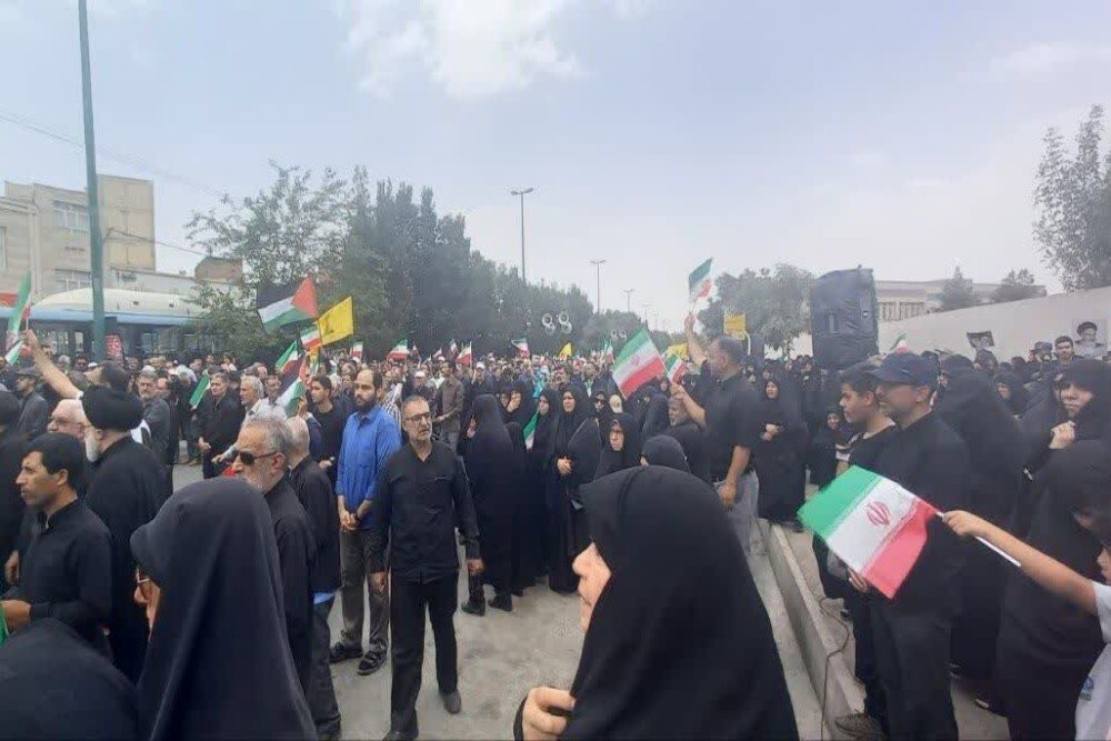 تصاویر/ راهپیمایی جمعه خشم و نصر در اراک