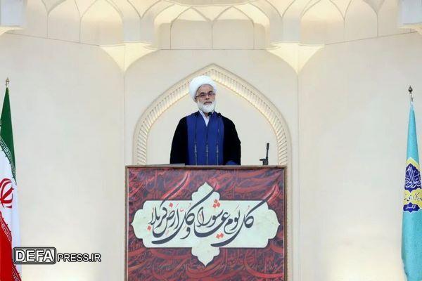 منافقان و بیماردلان درصدد تضعیف حجاب هستند