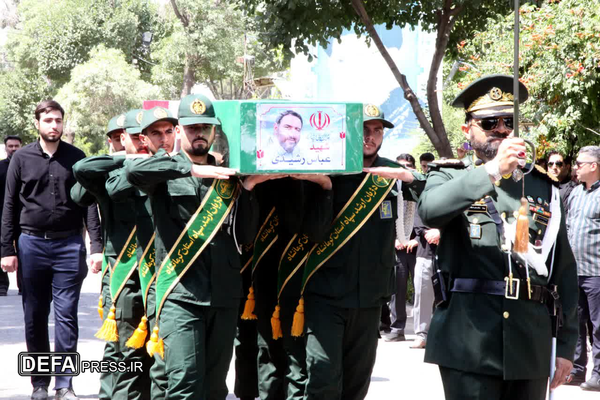 تشییع پیکر شهید «عباس رشیدی» در کرمانشاه