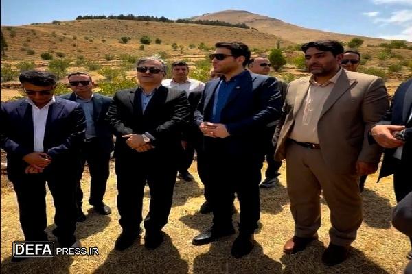 با دستور استاندار کردستان فنس‌های آبیدر سنندج جمع آوری شد
