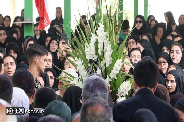 تشییع باشکوه پیکر شهید «امیرحسین خادمی» در نظرآباد؛ فریاد «مرگ بر اسرائیل» در بدرقه مدافع وطن