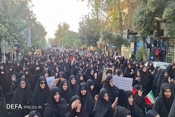 تجدید بیعت بانوان ارومیه ای با مقام عظمای ولایت تجدید بیعت بانوان ارومیه ای با مقام عظمای ولایت