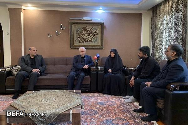 اوحدی: روایت زندگی شهدا به صورت کتاب جمع‌آوری خواهد شد