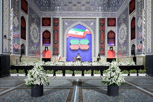 تصاویر/ گرامی‌داشت شهدای اقتدار ایران در حرم مطهر رضوی