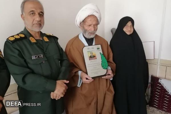 دیدار مدیر کل حفظ آثار خراسان جنوبی با خانواده سردار شهید محمد کاظمی+ تصاویر