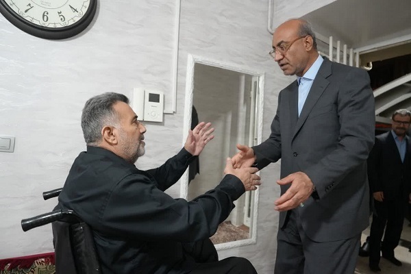 حبیبی: جانبازان، سند زنده‌ حماسه و غیرت ملت ایرانند