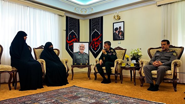 فیلم/ دیدار سردار رادان با خانواده سپهبد شهید حسین سلامی