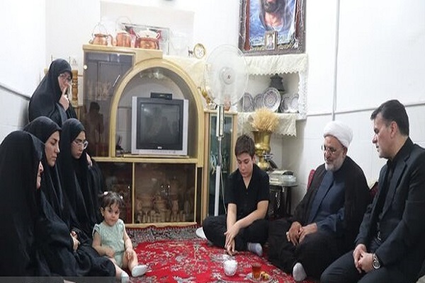 ملت ایران با وحدت و استقامت، ادامه‌دهنده راه شهدا خواهند بود