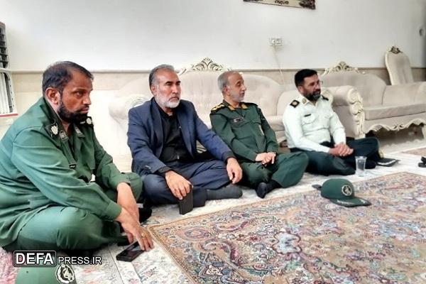 مدیر کل حفظ آثار خراسان جنوبی با خانواده شهید نادی دیدار کردند