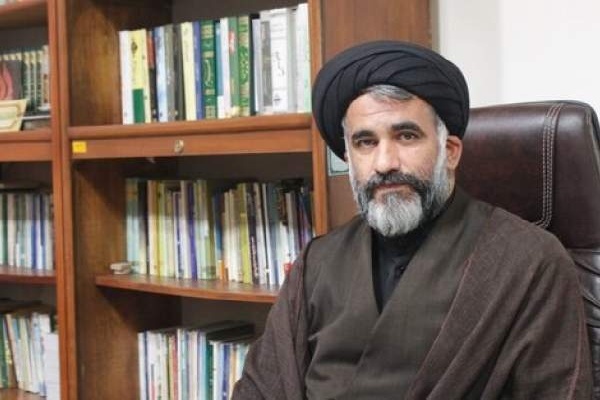 حجاب به عنوان نماد هویتی نظام اسلامی هدف اصلی تهاجم فرهنگی دشمنان است
