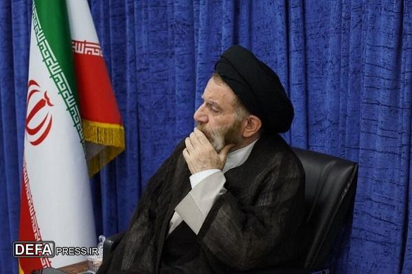 حجت الاسلام شاهرخی: ایثار و صبر خانواده‌های شهدا رمز پیروزی اسلام و محور مقاومت است