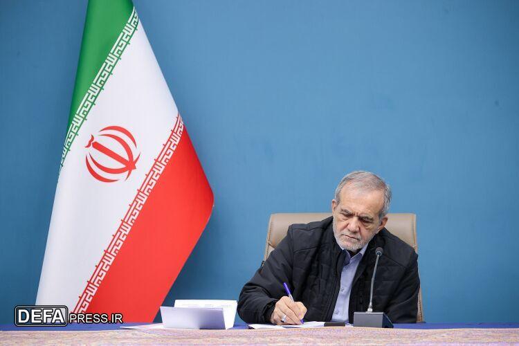 پزشکیان: مسیر دیپلماسی را با جدیت و تمام ظرفیت‌های سیاسی دنبال می‌کنیم