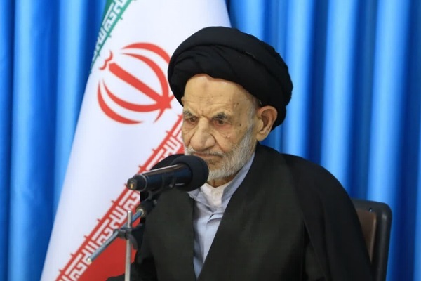 تمدن اسلامی نیز بر پایه محبت، انسانیت و فطرت شکل می‌گیرد