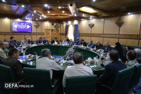 نشست هم‌افزایی دانشگاه‌های استان قزوین برای ارتقای کیفیت و کمیت دروس دفاع مقدس برگزار شد