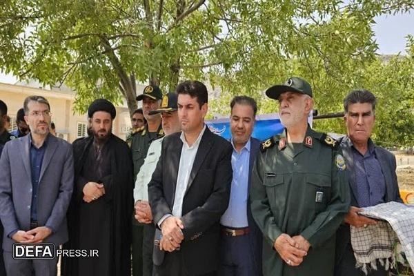 تصاویر/ برگزاری جلسه هیئت امناء یادمان های شهدای گمنام شهرهای نورآباد، رستم و شهر کنارتخته با حضور سردار کوشکی