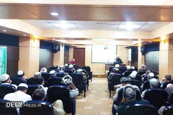 رمز پیروزی در نبرد نامتقارن، ایمان به غیب است