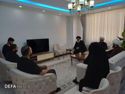دیدار نماینده ولی‌فقیه در البرز با خانواده شهدای مدافع عزت و اقتدار