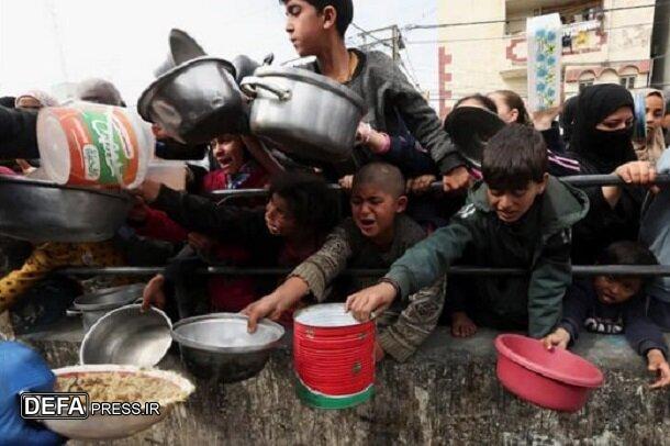 شهادت نزدیک به ۹۰۰ فلسطینی حین تلاش برای دریافت کمک‌های غذایی