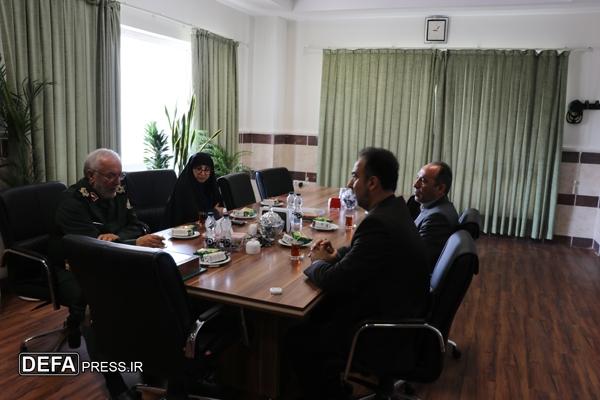 دیدار صمیمانه مدیرکل آموزش‌وپرورش البرز با سردارسرتیپ دوم پاسدار «نادر ادیبی» به مناسبت عرض تسلیت و گسترش همکاری‌های فرهنگی و آموزشی