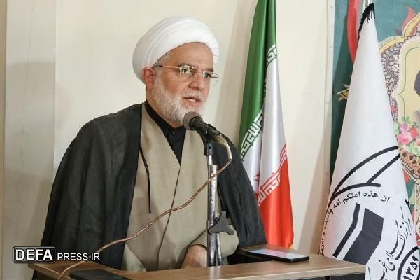 علمای کردستان محور هدایت و بیداری جامعه اسلامی هستند