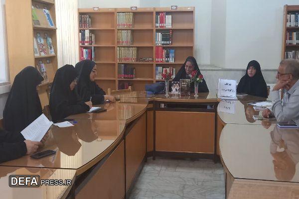 کارگاه نقد کتاب «راز کوچه یک‌بست» در کرمان برگزار شد+تصاویر