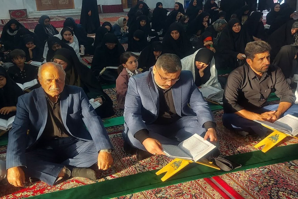 تصاویر/ برگزاری محفل انس با قرآن کریم و بزرگداشت یاد شهید والامقام «سید ابوالفضل مدنی»