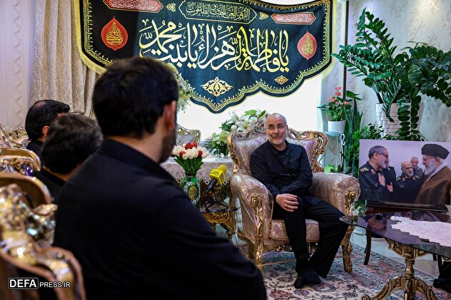 دیدار رئیس مجلس با خانواده سپهبد شهید شادمانی