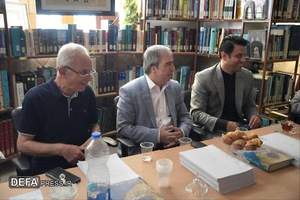 برگزاری نشست هم‌اندیشی تولید کتاب فرهنگ‌نامه زبان تبری در مازندران+ تصاویر
