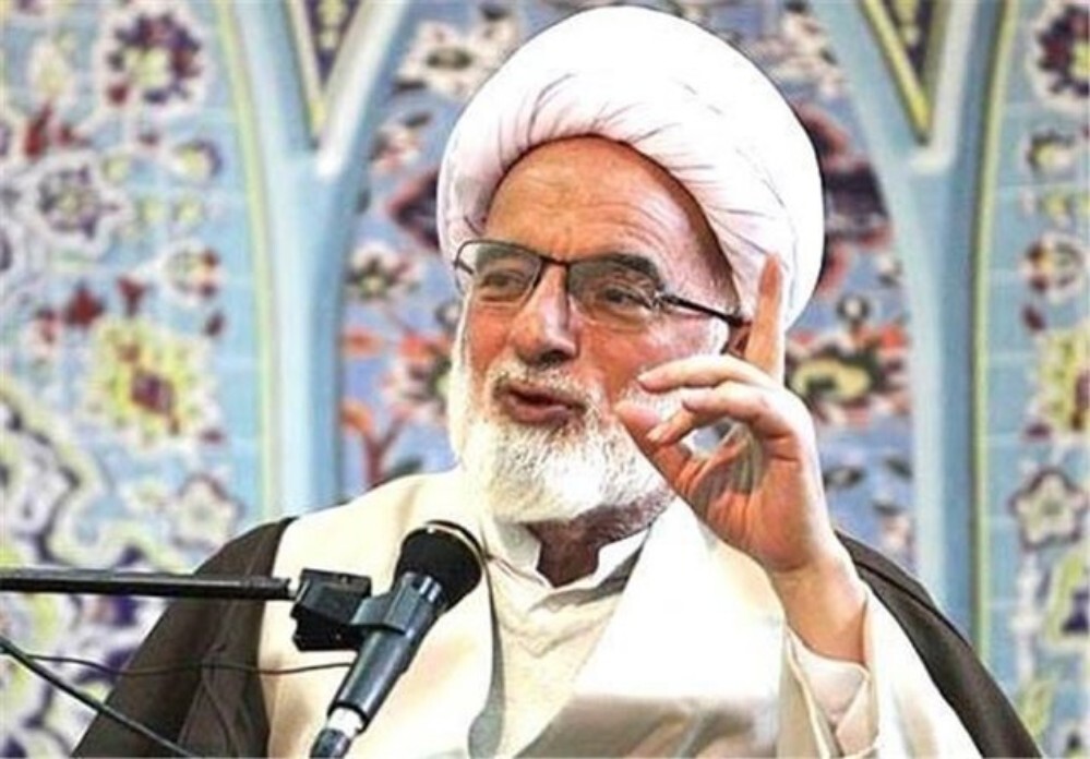 آیت‌الله دری نجف آبادی: پنجم مردادماه، چهلمین روز شهدای حمله‌ی رژیم صهیونسیتی و روز کلانشهر اراک