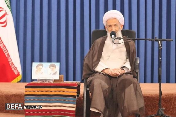 آیت الله محمدی لائینی: اصل و ماهیت قیام امام حسین (ع) سیاسی است
